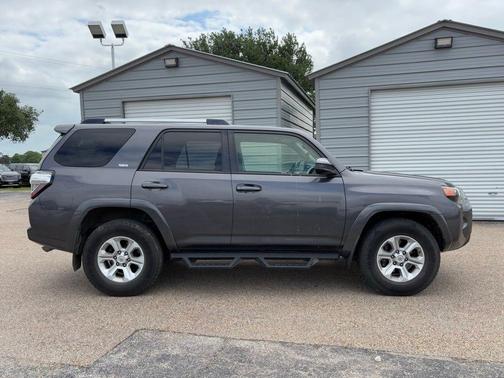 Magnetic Gray Metallic 2021 Toyota 4Runner SR5