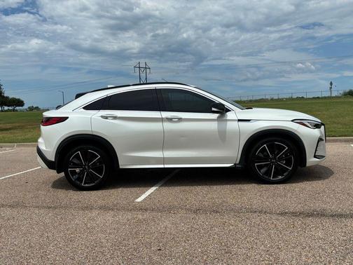 2022 INFINITI QX55 SENSORY