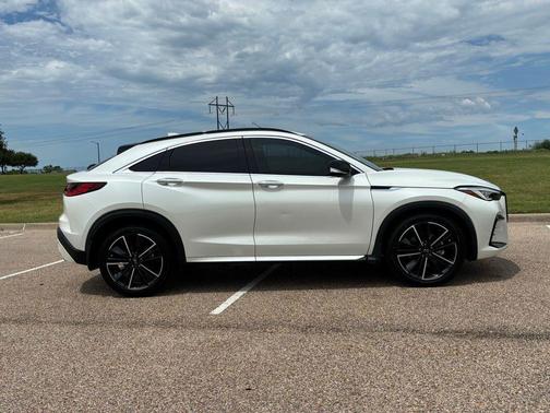 2022 INFINITI QX55 SENSORY