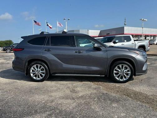 2023 Toyota Highlander Limited