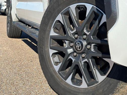 2025 Toyota Tundra Limited