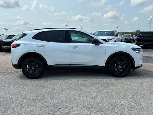 2023 Buick Envision Essence FWD