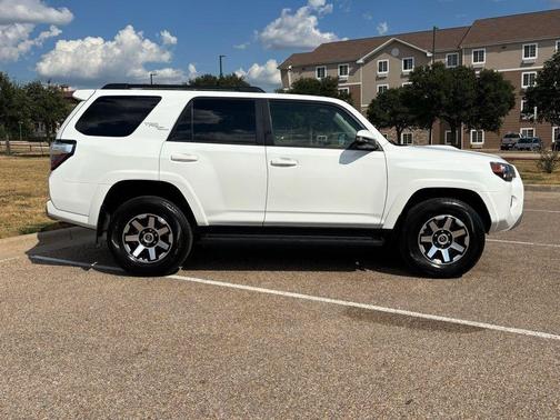 2024 Toyota 4Runner TRD Off Road Premium