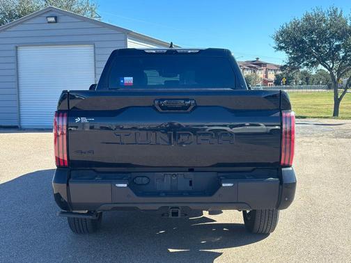 2024 Toyota Tundra Hybrid Limited