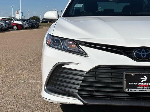 2022 Toyota Camry LE