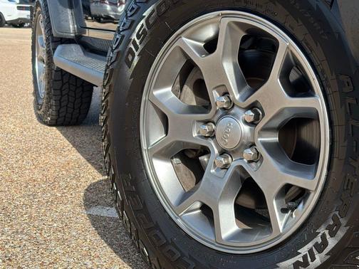 2020 Jeep Wrangler Sport