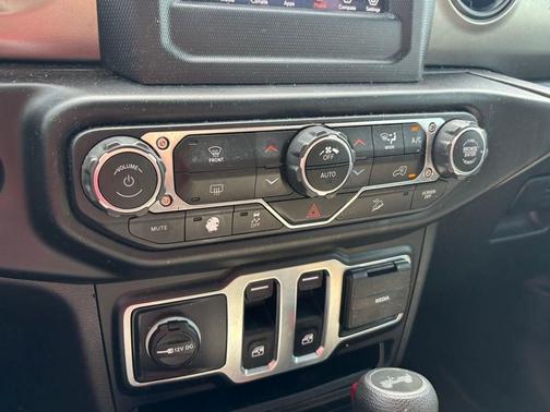 2020 Jeep Wrangler Sport