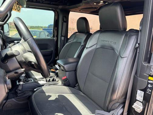 2020 Jeep Wrangler Sport