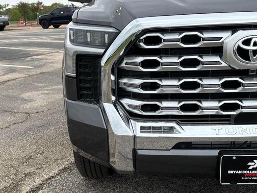 2025 Toyota Tundra Hybrid 1794 Edition