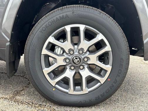 2025 Toyota Tundra Hybrid 1794 Edition