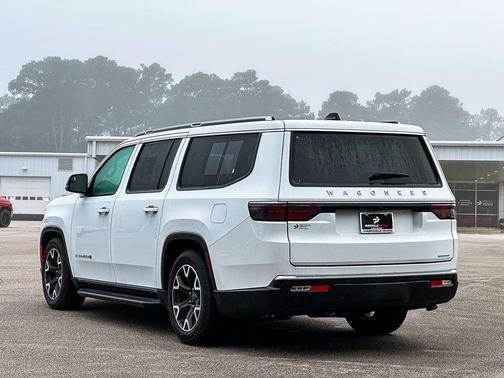 2024 Jeep Wagoneer L Series III 4x4