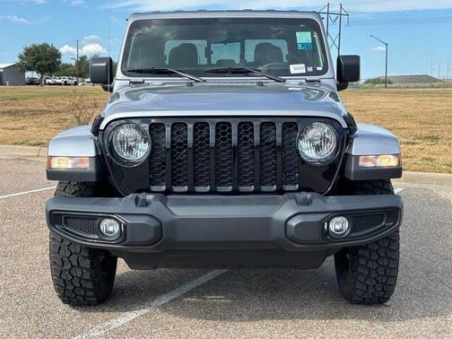 2021 Jeep Gladiator Willys 4x4