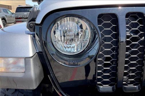 2021 Jeep Gladiator Willys 4x4