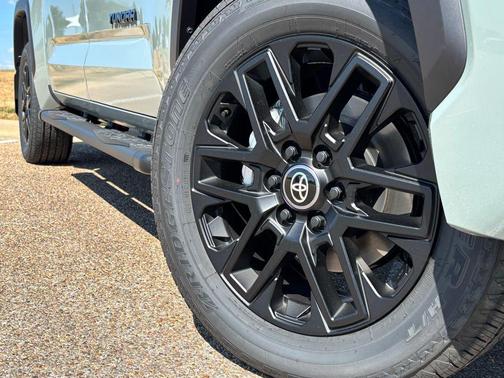 2026 Toyota Tundra Hybrid Limited