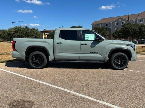 2026 Toyota Tundra Hybrid Limited