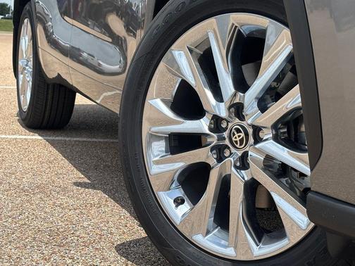 L5 2026 Toyota Highlander Limited
