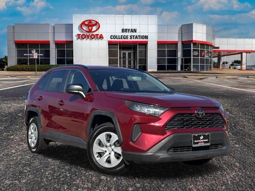 2020 Toyota RAV4 LE