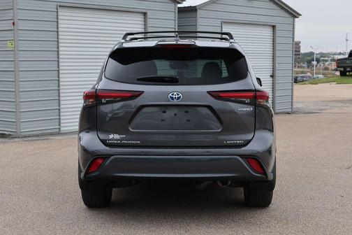 2024 Toyota Highlander Hybrid Limited