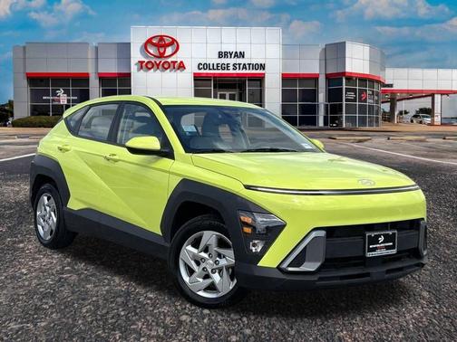2024 Hyundai KONA SE