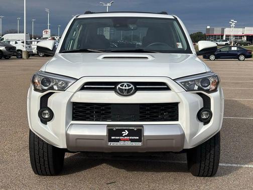 2024 Toyota 4Runner TRD Off Road