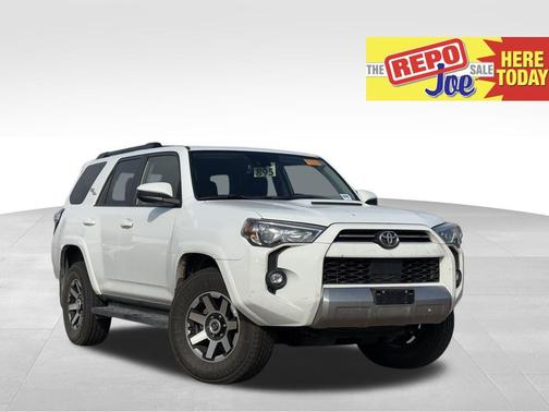 2024 Toyota 4Runner TRD Off Road