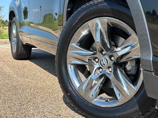 2018 Toyota Highlander Limited Platinum