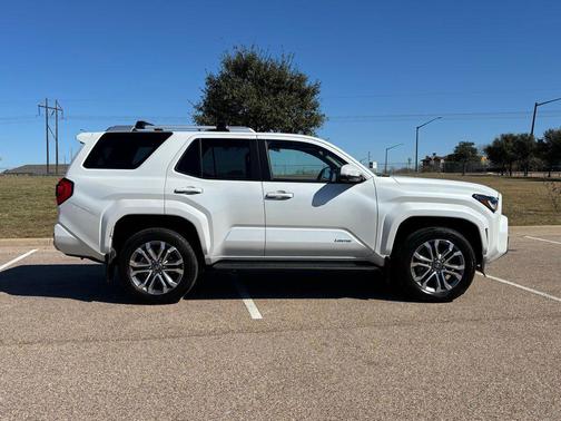2025 Toyota 4Runner Limited