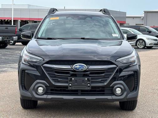 Crystal Black Silica 2024 Subaru Outback Premium