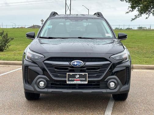 Crystal Black Silica 2024 Subaru Outback Premium
