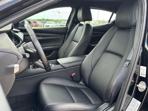 2025 Mazda Mazda3 FWD w/Select Package