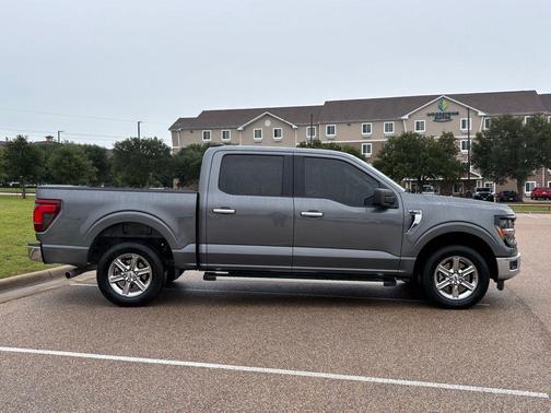 CARBONIZED GRAY METALLIC 2025 Ford F-150 XLT