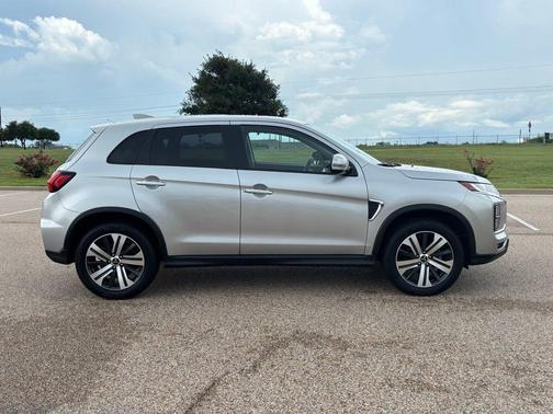 2024 Mitsubishi Outlander Sport 2.0 ES
