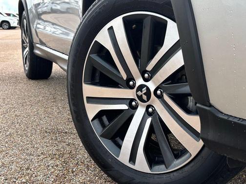 2024 Mitsubishi Outlander Sport 2.0 ES