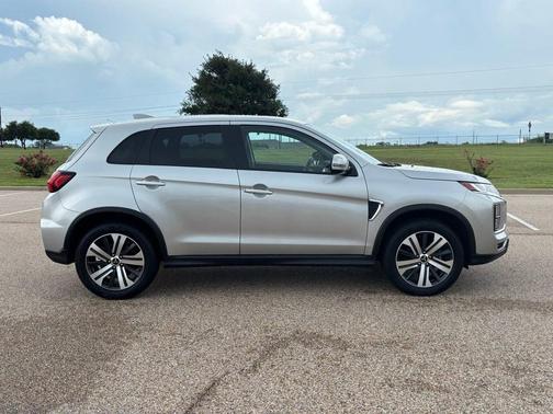2024 Mitsubishi Outlander Sport 2.0 ES