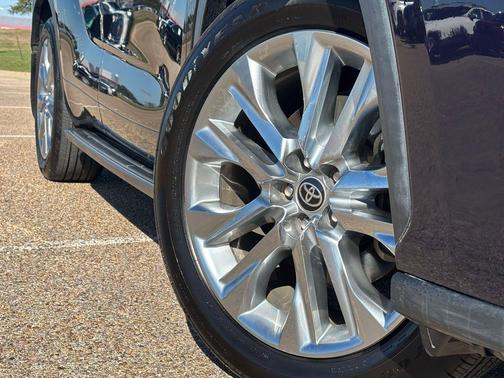 2021 Toyota Highlander Hybrid Limited