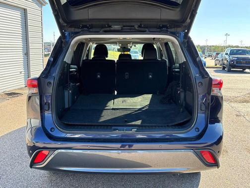 2021 Toyota Highlander Hybrid Limited