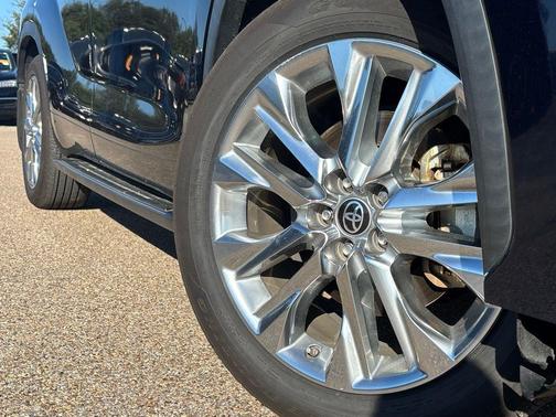 2021 Toyota Highlander Hybrid Limited