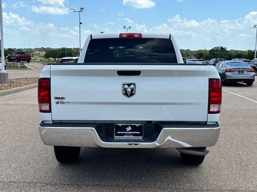 2024 RAM 1500 Classic SLT