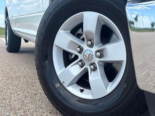 2024 RAM 1500 Classic SLT