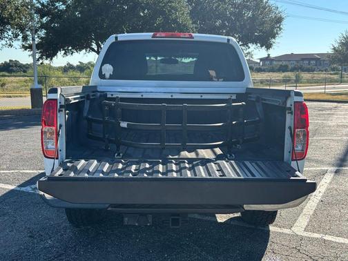 2013 Nissan Frontier SV