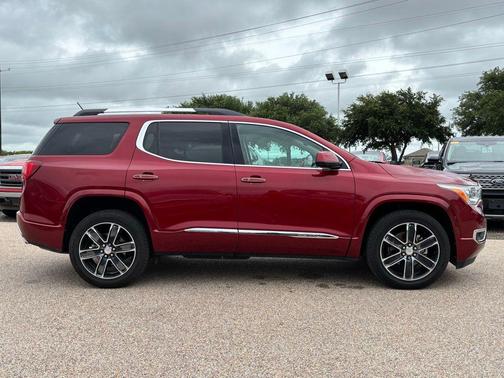 Red Quartz Tintcoat 2019 GMC Acadia Denali