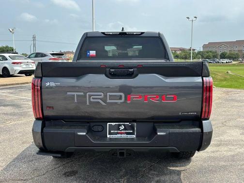 2025 Toyota Tundra Hybrid TRD Pro