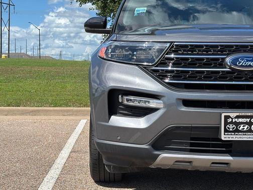 CARBONIZED GRAY METALLIC 2023 Ford Explorer XLT