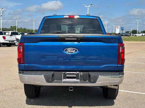 ATLAS BLUE METALLIC 2024 Ford F-150 XLT