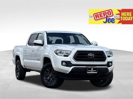 Ice Cap 2023 Toyota Tacoma SR5