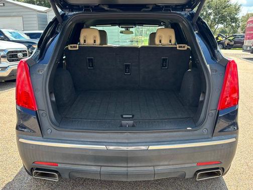 2017 Cadillac XT5 Base