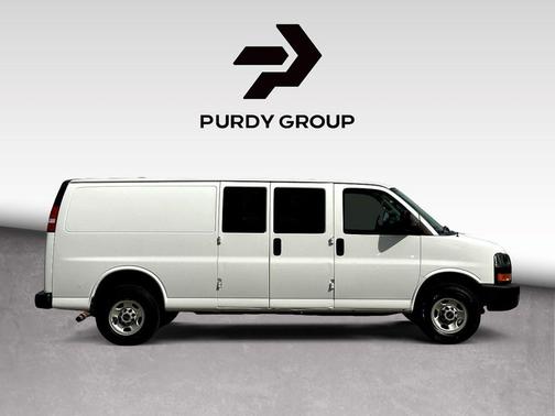 Summit White 2022 GMC Savana 3500 Work Van
