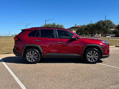2022 Toyota RAV4 Hybrid Limited