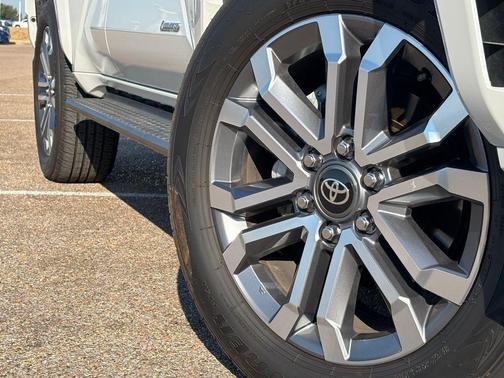 2025 Toyota 4Runner Limited