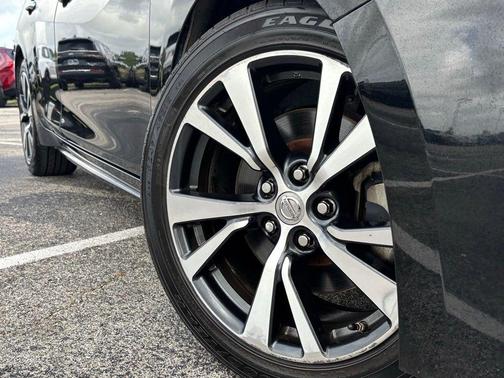 2017 Nissan Maxima 3.5 SV